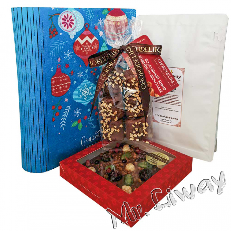 Подарочный набор кофе, шоколада и зефира на Новый год в деревянной коробке "Елочные игрушки" купить по цене 1590 руб.